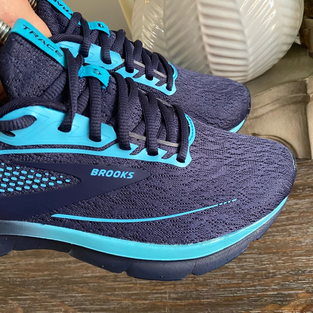 Brooks Trace 2 Hero Pack Medical Athletic Running Seakers Shoes Womens 8.5 Blue